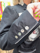 Marilyn Legends Never Die – Black Blazer with Unique Zipper Edge Details